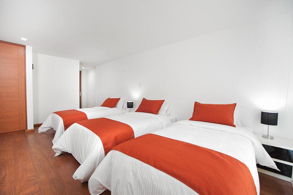 Hotel Castellana 100 Bogotá Kültér fotó